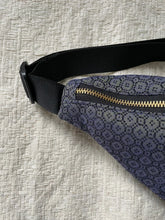 Sac banane Kachin gris bleu